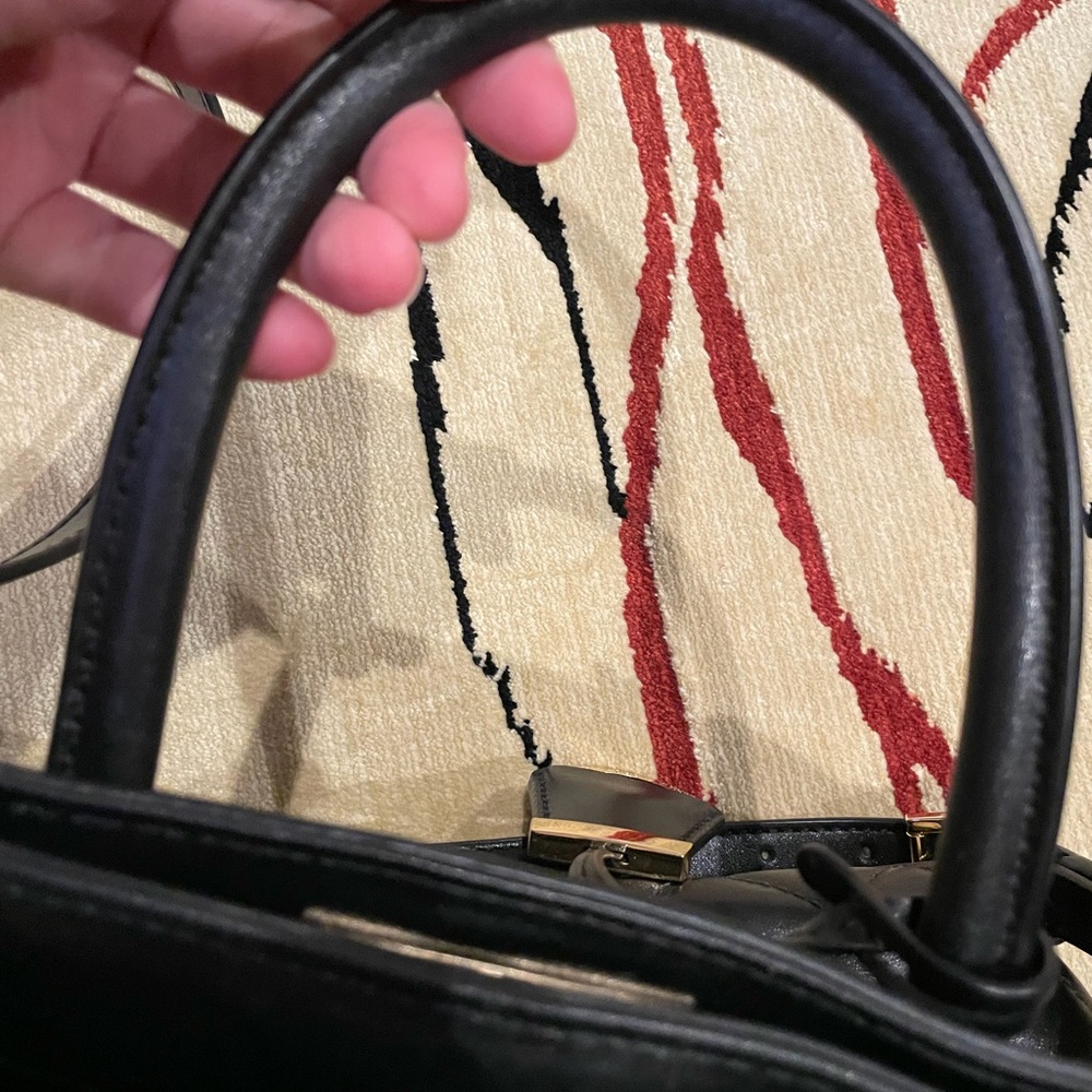 Michael Kors Bag - Picture 14 of 14